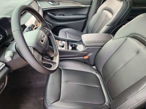 New 2026 Jeep Grand Cherokee L Limited image 8