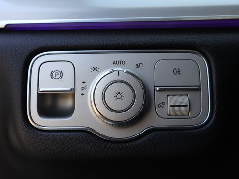 Used 2020 Mercedes-Benz GLS 450 4MATIC image 26