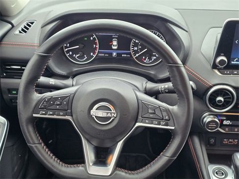 Used 2024 Nissan Sentra SR w/ SR Premium Package image 14