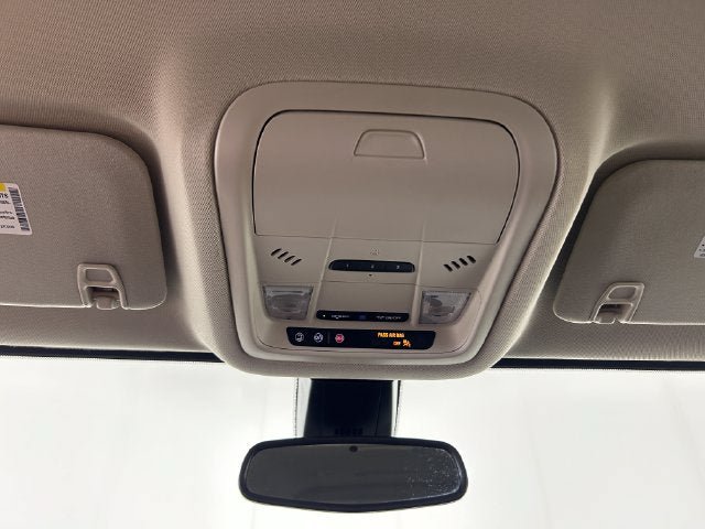Used 2022 GMC Acadia Denali AWD/4WD image 23