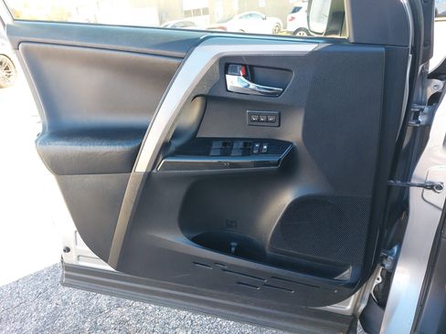 Used 2018 Toyota RAV4 Limited w/ Protection Package image 28