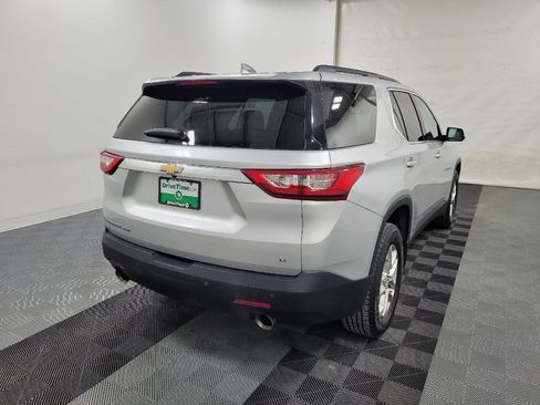 Used 2019 Chevrolet Traverse LT image 9