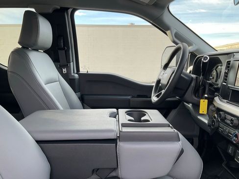 New 2025 Ford F350 XL w/ XL Chrome Package image 44