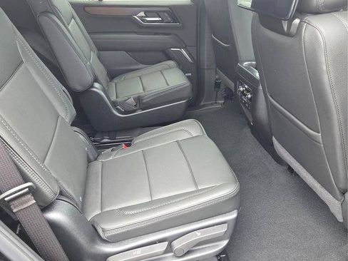 New 2026 GMC Yukon Denali w/ Denali Reserve Package AWD/4WD image 18