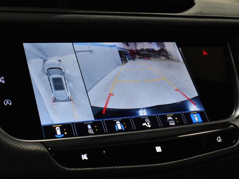 Used 2021 Cadillac XT5 Premium Luxury image 20