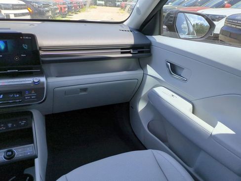 New 2026 Hyundai Kona Limited FWD image 18