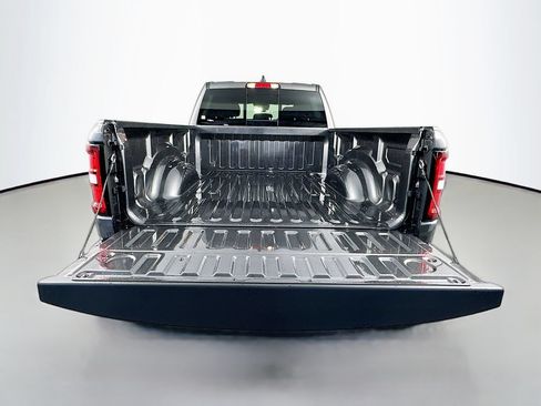 New 2026 RAM 1500 Express AWD/4WD image 15