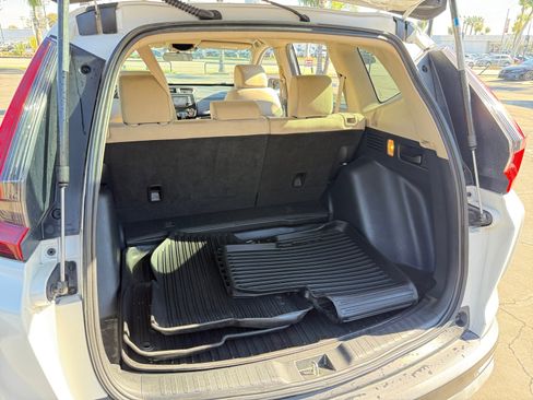 Used 2020 Honda CR-V LX image 21