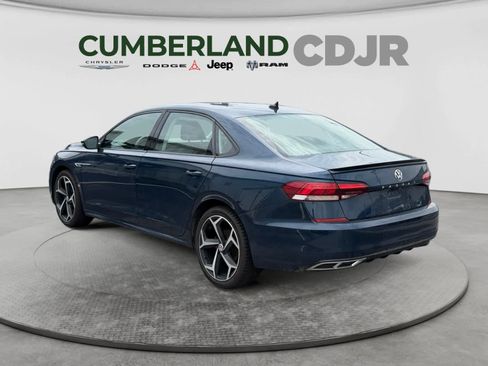 Used 2020 Volkswagen Passat 2.0T R-Line FWD image 4