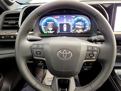 Certified 2026 Toyota Crown Limited image 19