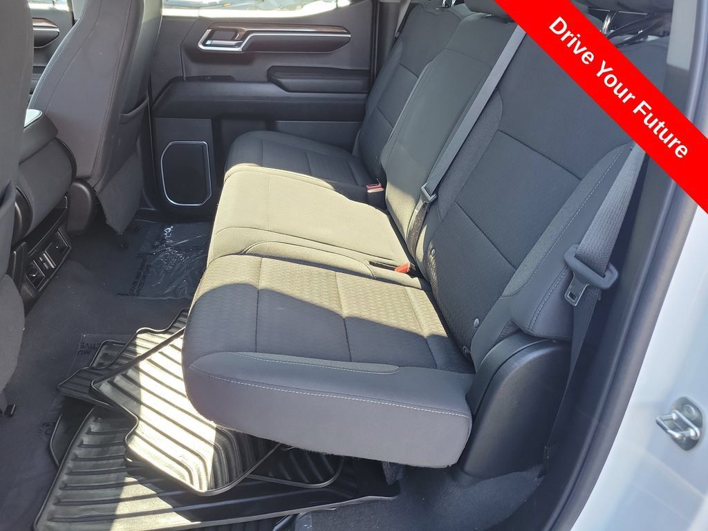Used 2022 Chevrolet Silverado 1500 LT w/ All Star Edition Plus RWD image 25