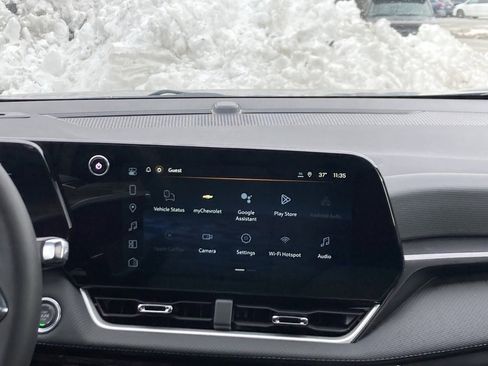 New 2026 Chevrolet Equinox LT image 18