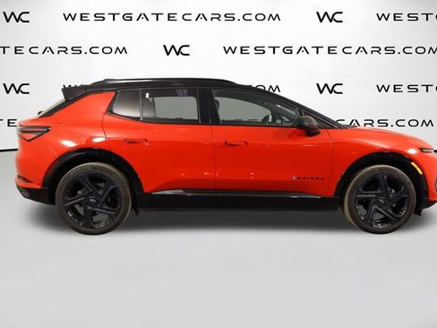 Used 2024 Chevrolet Equinox EV RS image 39