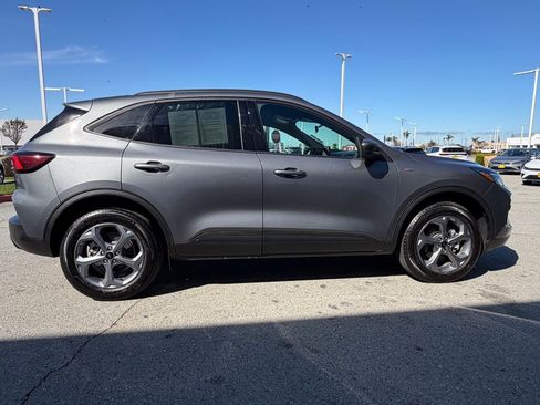 Used 2025 Ford Escape ST-Line image 7