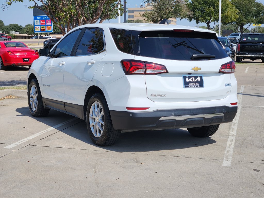 Used 2023 Chevrolet Equinox LT FWD image 4