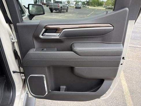 New 2026 Chevrolet Silverado 1500 RST AWD/4WD image 25