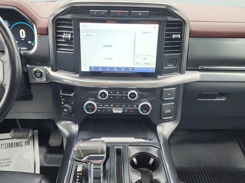 Used 2021 Ford F150 Lariat w/ Equipment Group 502A High image 12