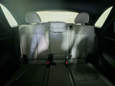 Used 2021 Audi Q3 2.0T Premium w/ Convenience Package image 30