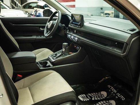 Used 2023 Honda CR-V EX image 13