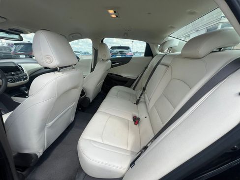 Used 2024 Chevrolet Malibu LT image 25