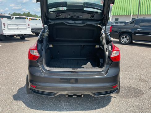 Used 2014 Ford Focus ST w/ Equipment Group 202A FWD image 22
