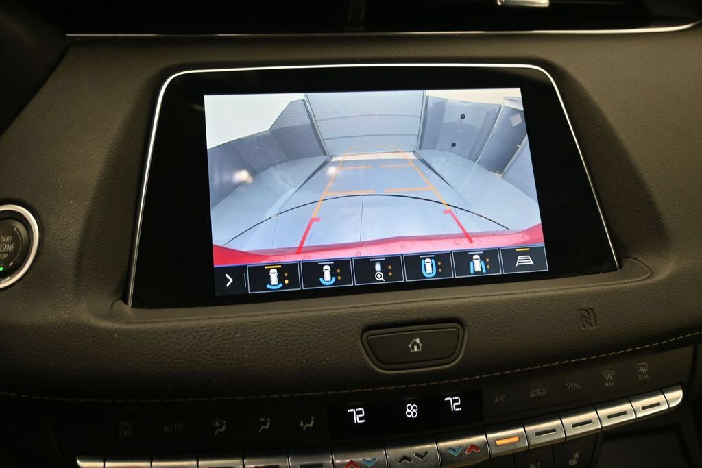 Used 2019 Cadillac XT4 Premium Luxury w/ Enhanced Visibility Package FWD image 10