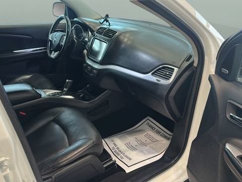 Used 2016 Dodge Journey R/T AWD/4WD image 17
