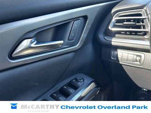 New 2026 Chevrolet Traverse LT w/ LPO, Floor Liner Package AWD/4WD image 16