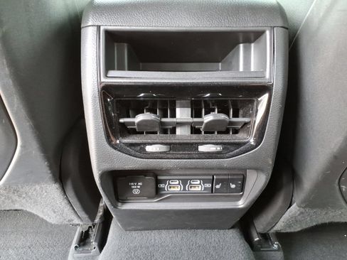 Used 2024 Jeep Grand Cherokee Limited 4xe AWD/4WD image 20