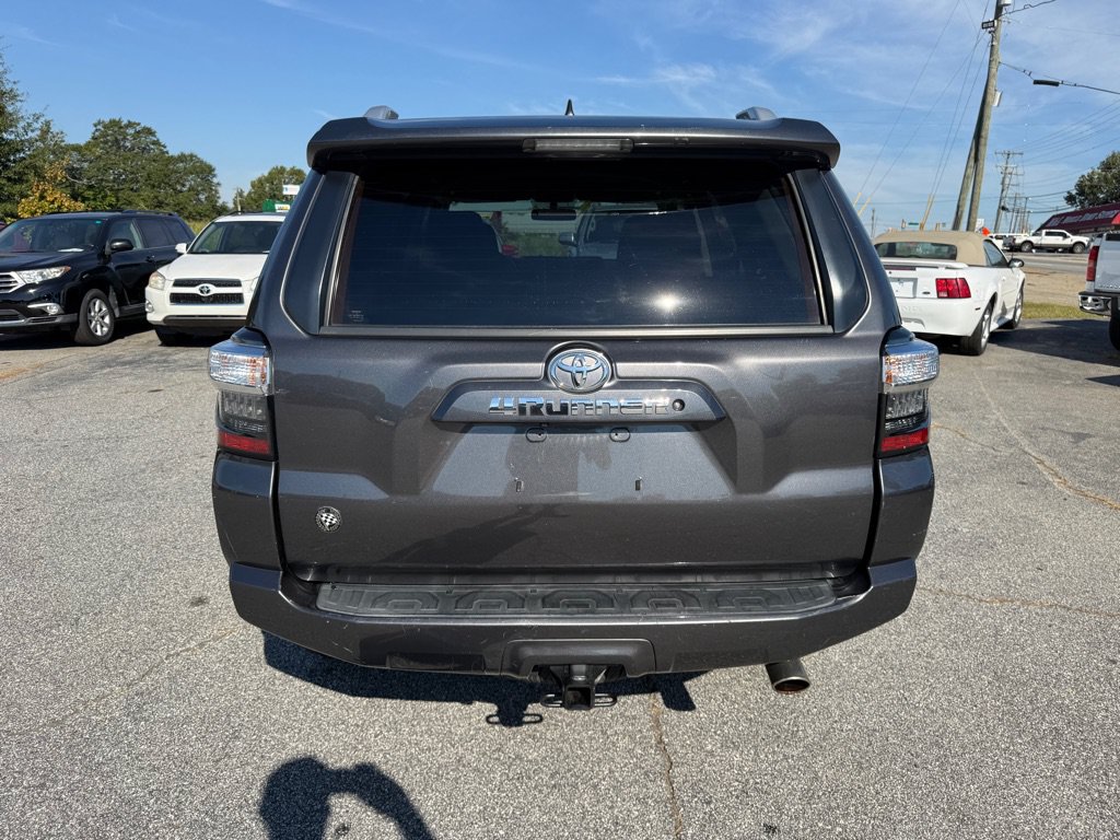 Used 2014 Toyota 4Runner SR5 AWD/4WD image 6
