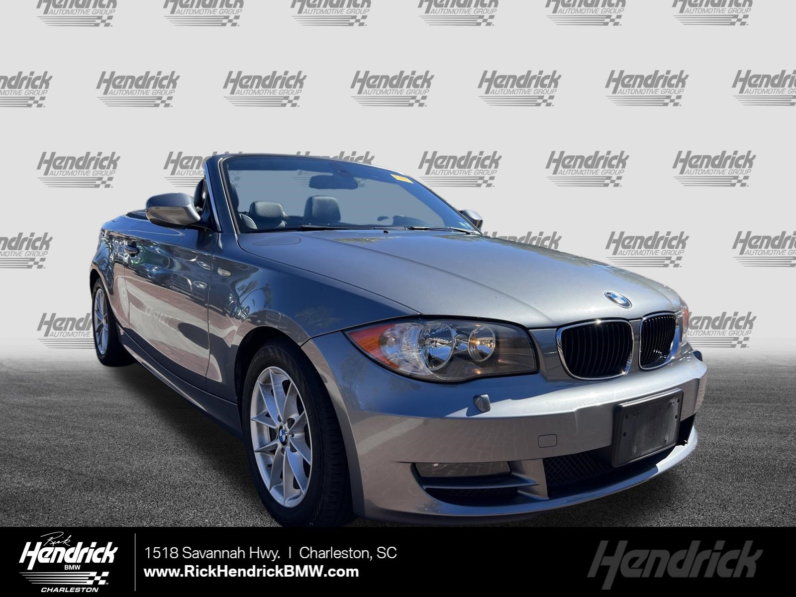 Used 2011 BMW 128i Convertible RWD image 1