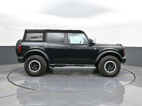 Certified 2023 Ford Bronco Black Diamond w/ Sasquatch Package image 24