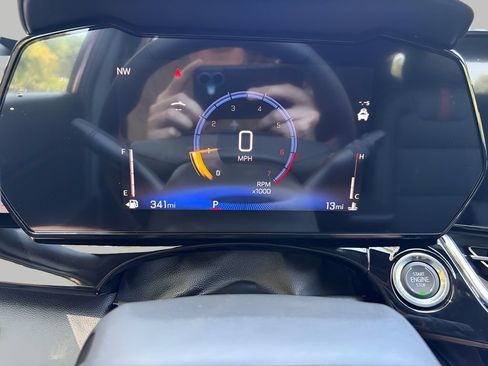 New 2026 Chevrolet Trax RS w/ Driver Confidence Package FWD image 23