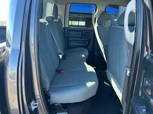 Used 2018 RAM 1500 Express w/ Express Value Package image 29