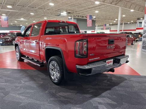 Used 2017 GMC Sierra 1500 SLT AWD/4WD image 6