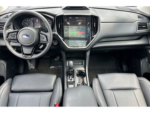 Used 2025 Subaru Ascent Bronze Edition w/ Popular Package #2 image 13