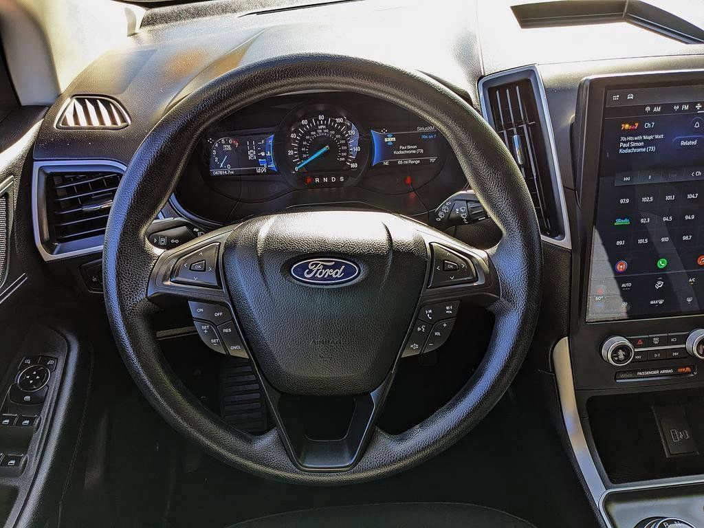 Used 2023 Ford Edge SE AWD/4WD image 10