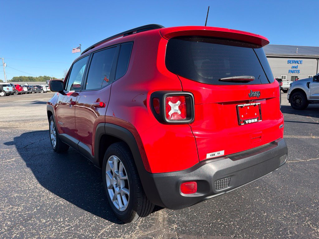 Used 2021 Jeep Renegade Latitude w/ Convenience Group FWD image 4