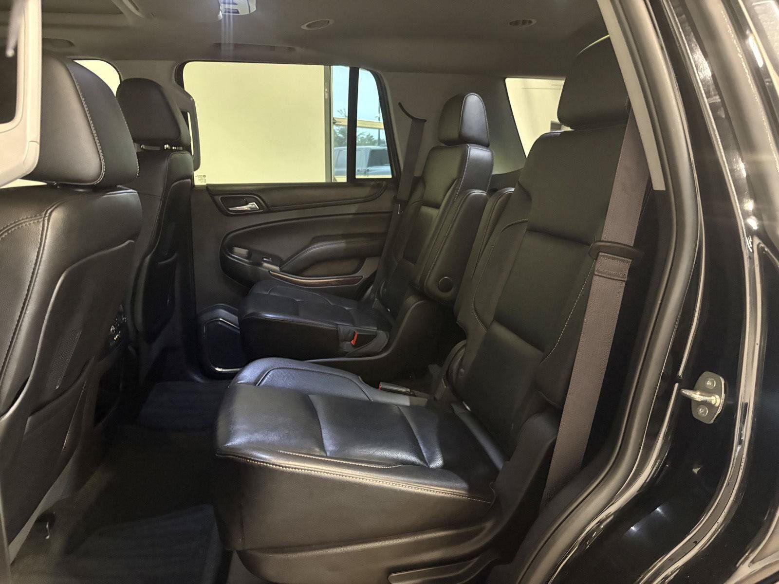 Used 2016 GMC Yukon SLT w/ Open Road Package AWD/4WD image 42