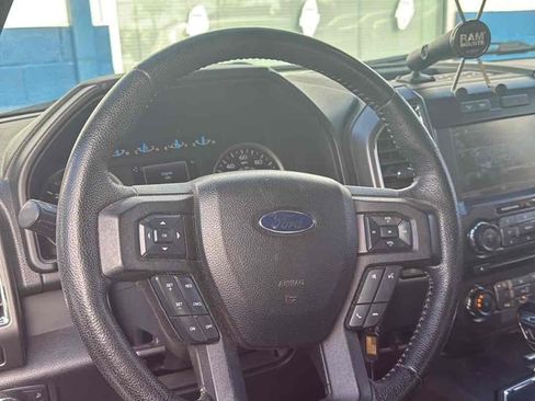 Used 2015 Ford F150 XLT w/ Equipment Group 302A Luxury image 5