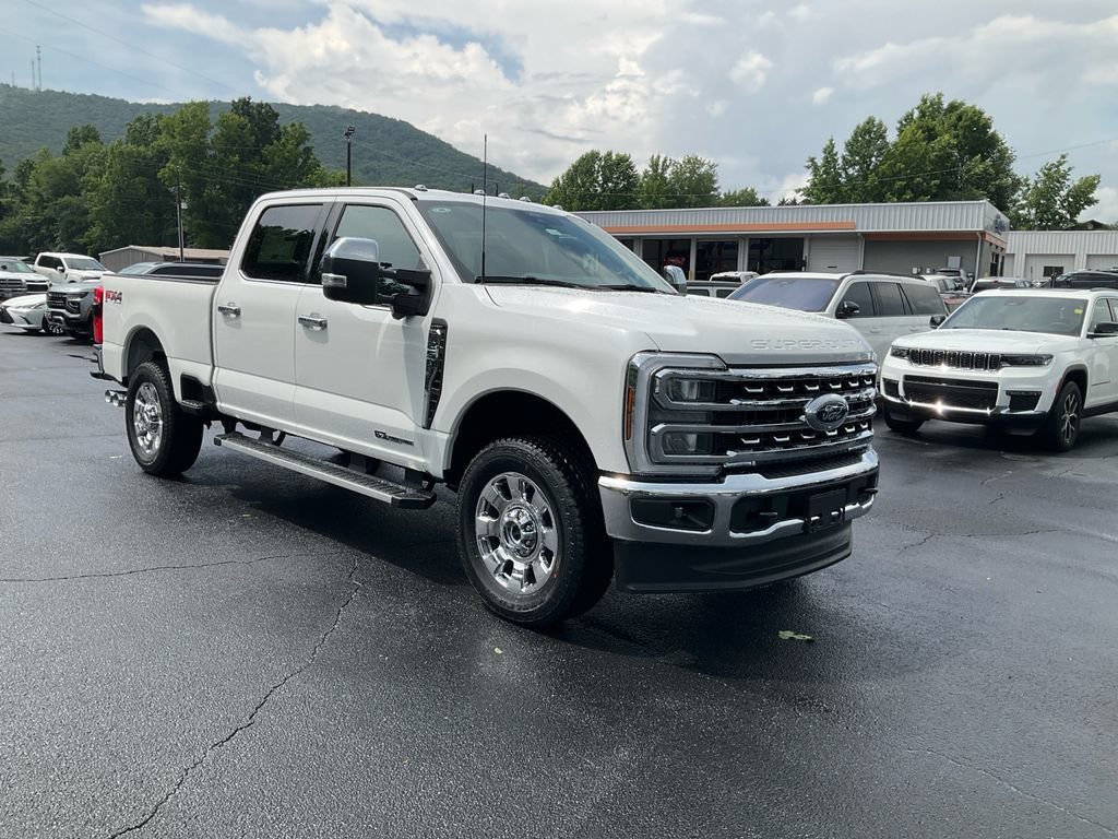 New 2026 Ford F250 Lariat w/ Chrome Package AWD/4WD image 3