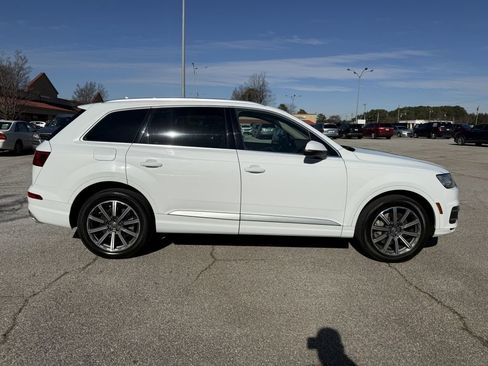 Used 2018 Audi Q7 3.0T Prestige image 5