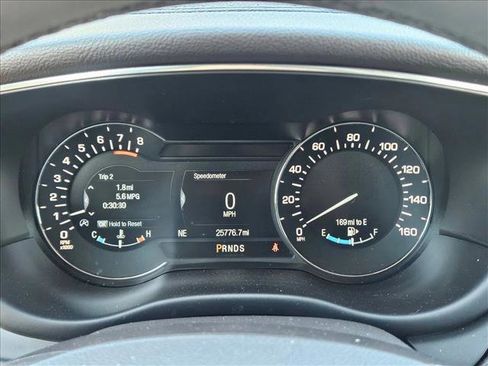 Used 2018 Lincoln MKC Select w/ Select Plus Package image 11