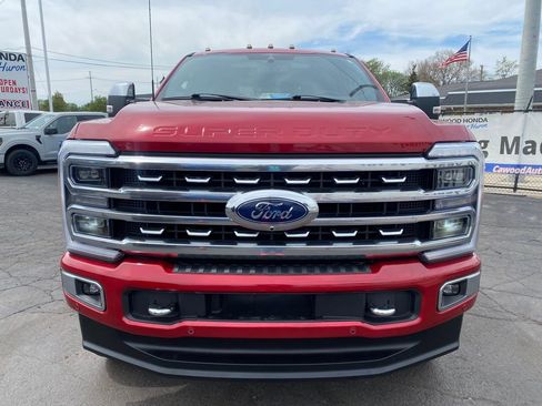 Used 2023 Ford F250 Platinum AWD/4WD image 8