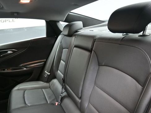 Used 2024 Chevrolet Malibu LT image 20