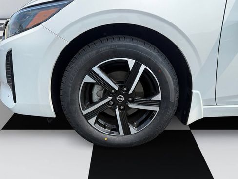 Used 2025 Nissan Sentra SV w/ All-Weather Package FWD image 14