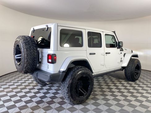 Used 2022 Jeep Wrangler Unlimited Sport w/ Sun And Sound Package image 7