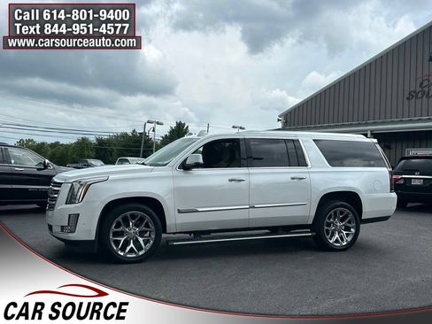 Used 2018 Cadillac Escalade ESV Platinum AWD/4WD image 3