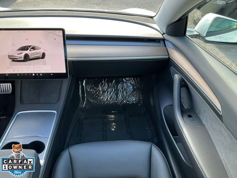 Used 2023 Tesla Model 3 Performance image 61