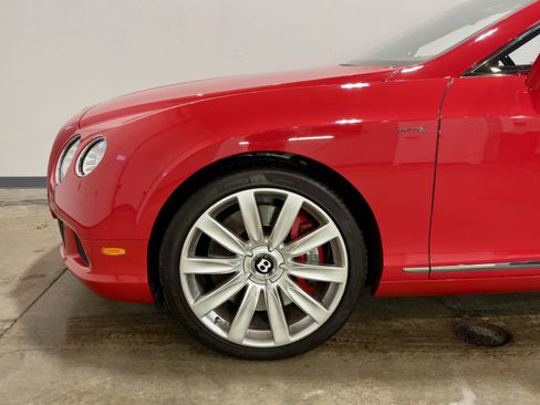 Used 2015 Bentley Continental GT image 30